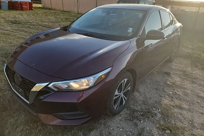 2021 Nissan Sentra SV photo 1