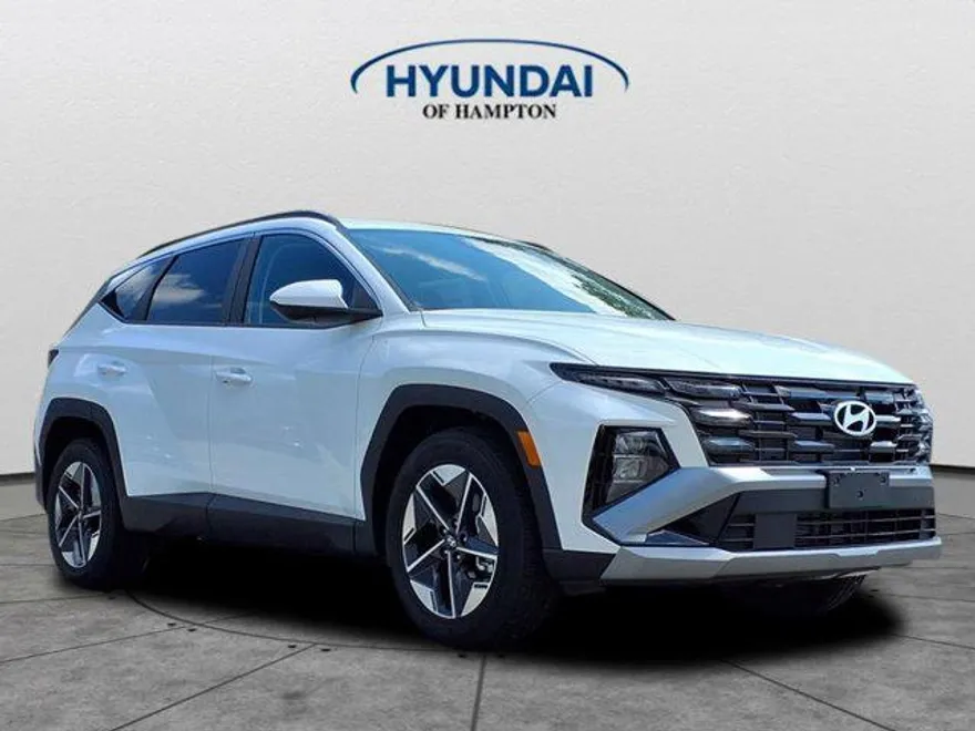 2025 Hyundai Tucson SEL photo 1