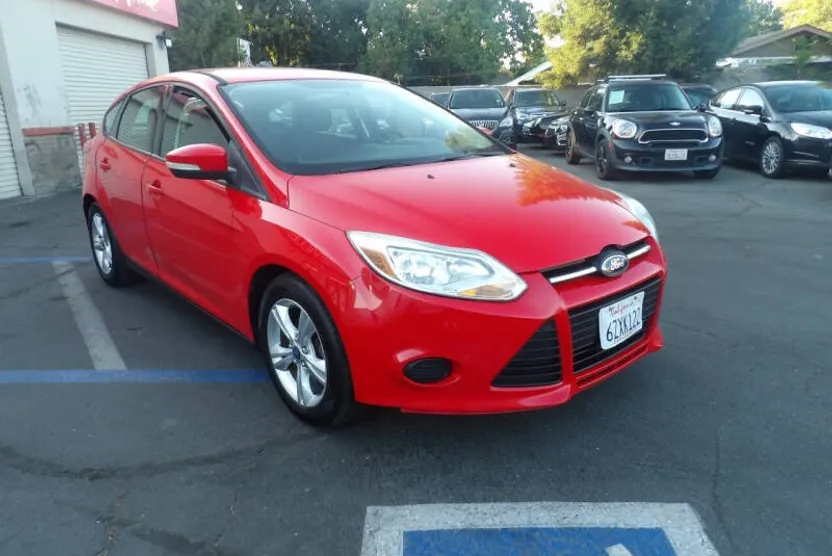 2013 Ford Focus SE photo 1