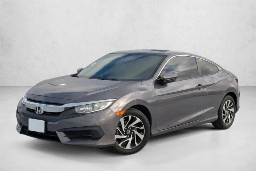 2018 Honda Civic photo 1