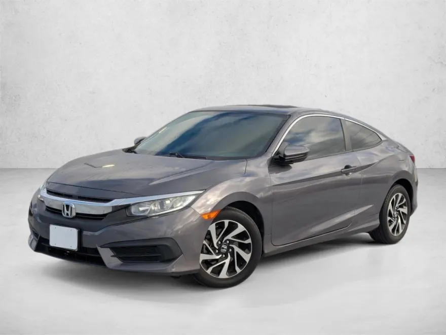 2018 Honda Civic photo 1