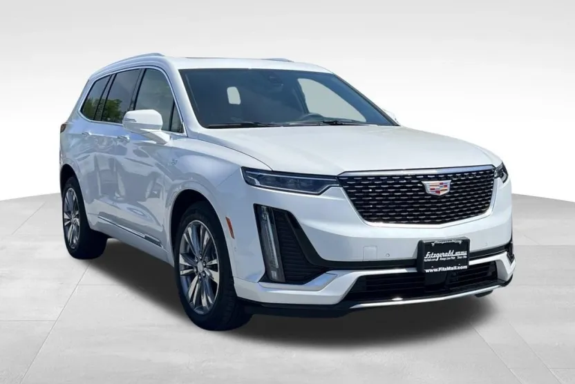 2025 Cadillac XT6 Premium Luxury photo 1