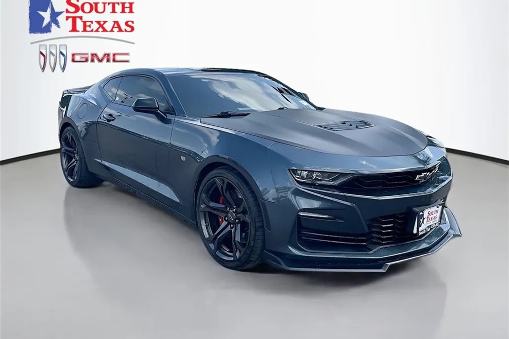 2023 Chevrolet Camaro 1SS photo 1