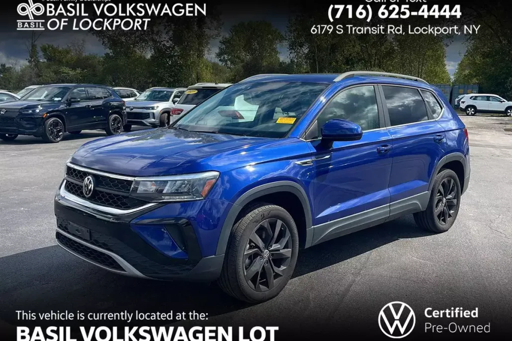 2022 Volkswagen Taos SE photo 1