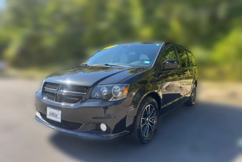 2018 Dodge Grand Caravan GT photo 1
