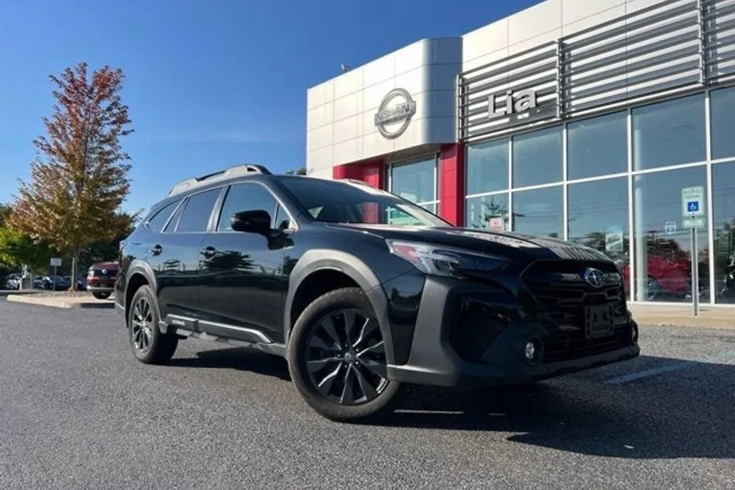 2023 Subaru Outback Onyx Edition photo 1