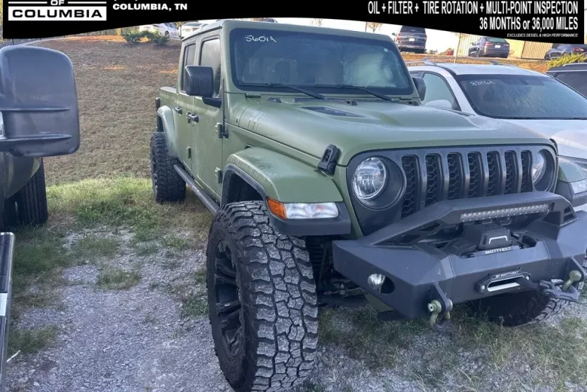 2022 Jeep Gladiator Overland photo 1