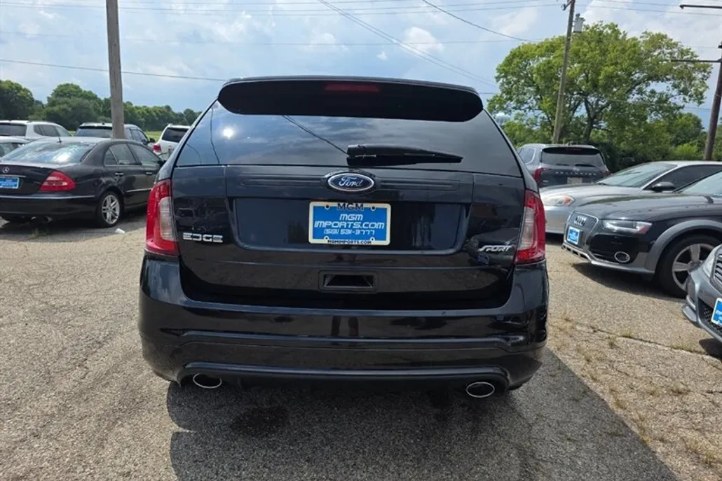 2013 Ford Edge Sport photo 1