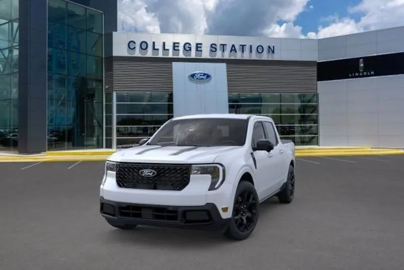 2025 Ford Maverick Lariat photo 1