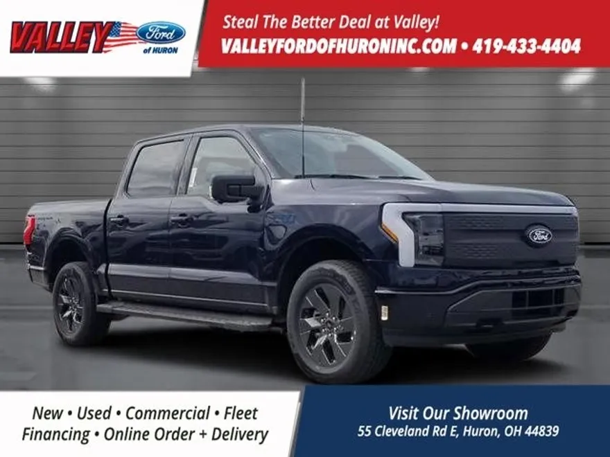 2025 Ford F-150 Lightning photo 1