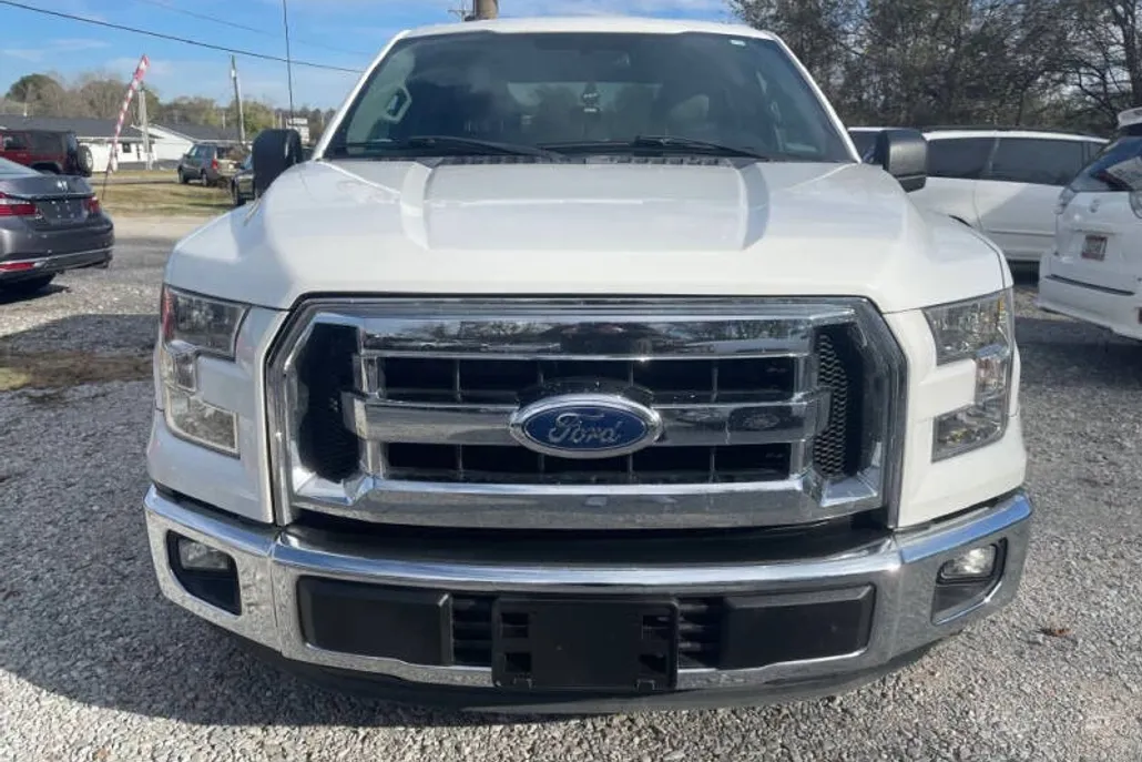 2016 Ford F-150 photo 1
