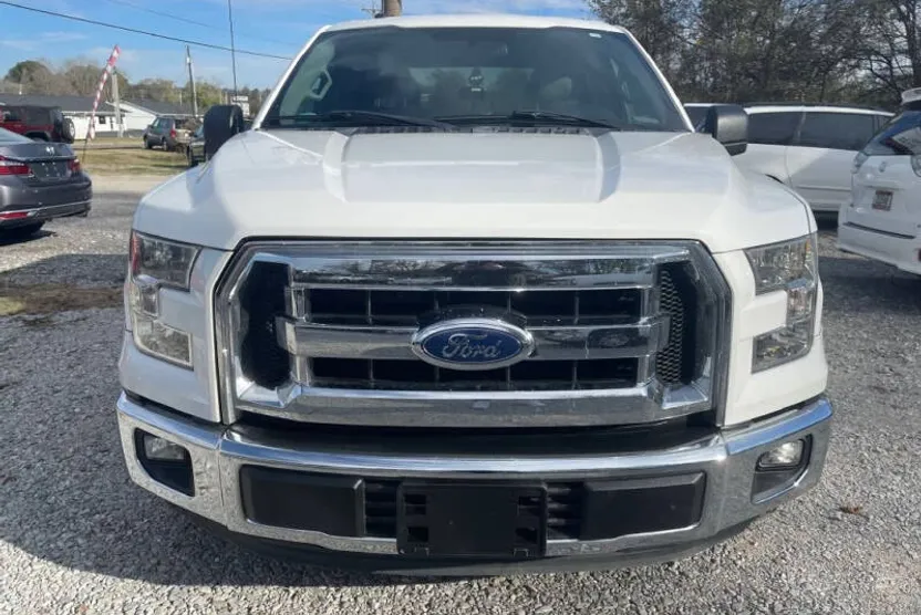 2016 Ford F-150 photo 1