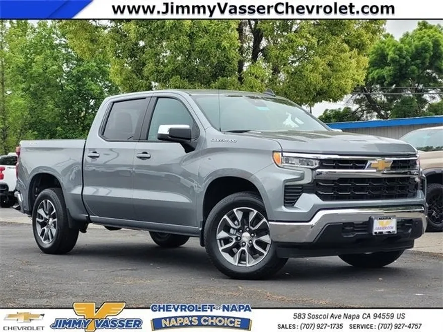 2025 Chevrolet Silverado 1500 LT photo 1