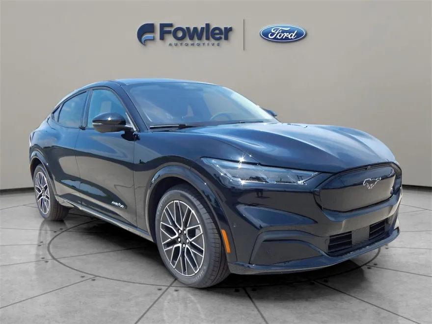 2024 Ford Mustang Mach-E Premium photo 1