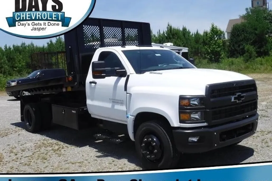 2024 Chevrolet Silverado 5500HD Work Truck photo 1
