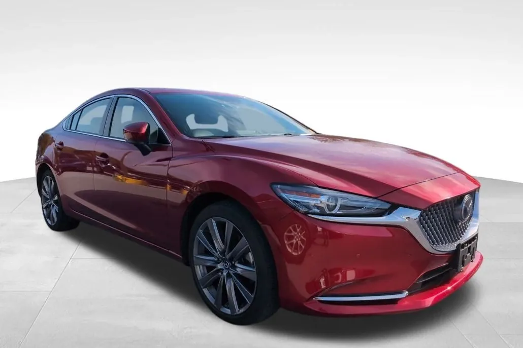 2020 Mazda Mazda6 Signature photo 1