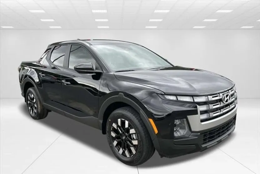 2025 Hyundai Santa Cruz SE photo 1