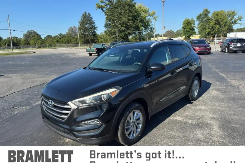 2016 Hyundai Tucson SE photo 1