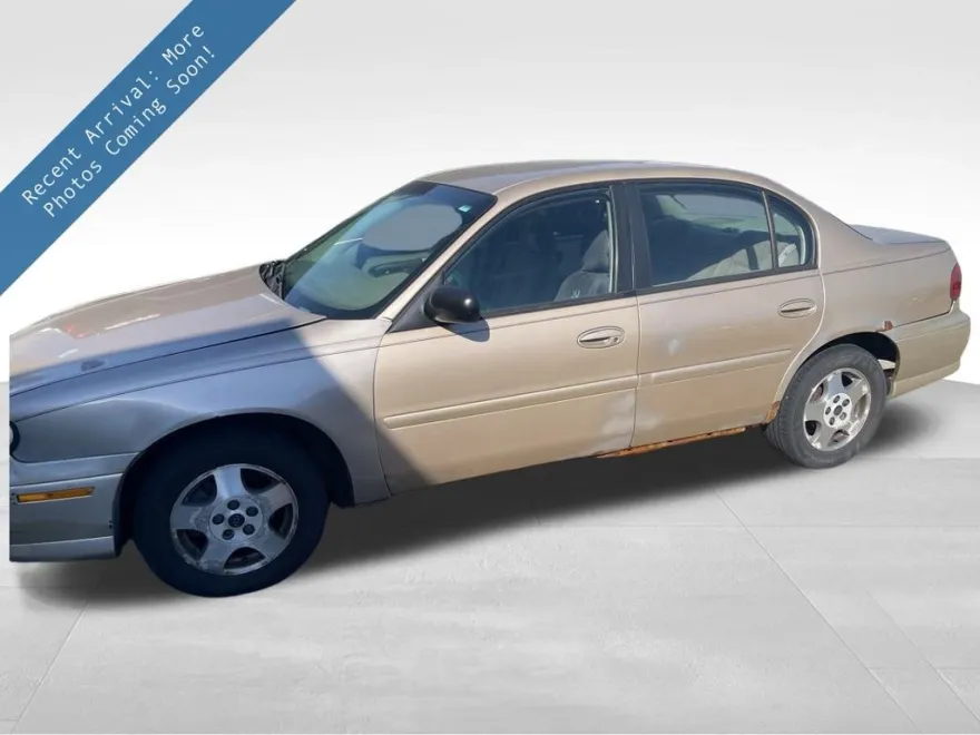2003 Chevrolet Malibu Base photo 1