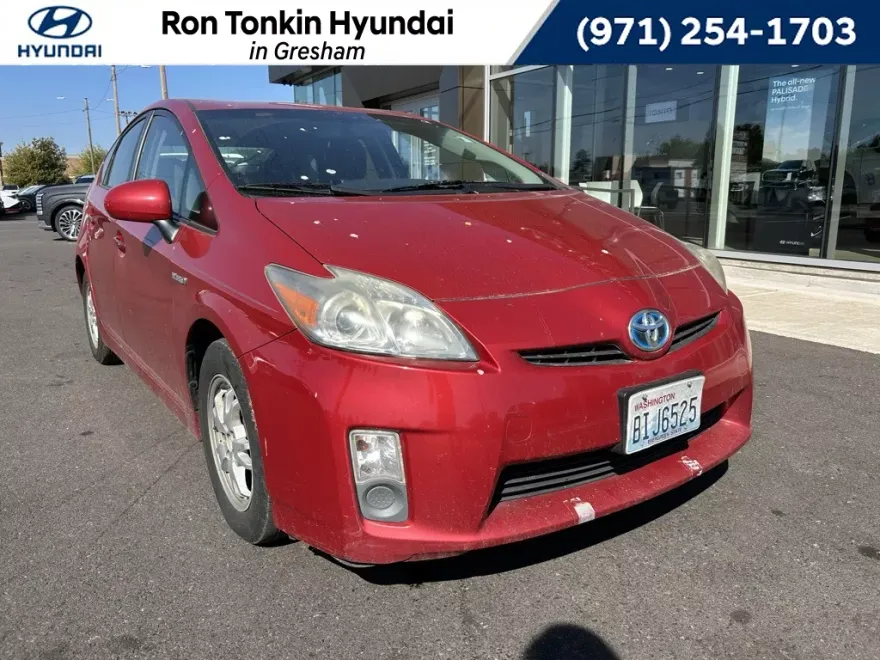 2011 Toyota Prius photo 1