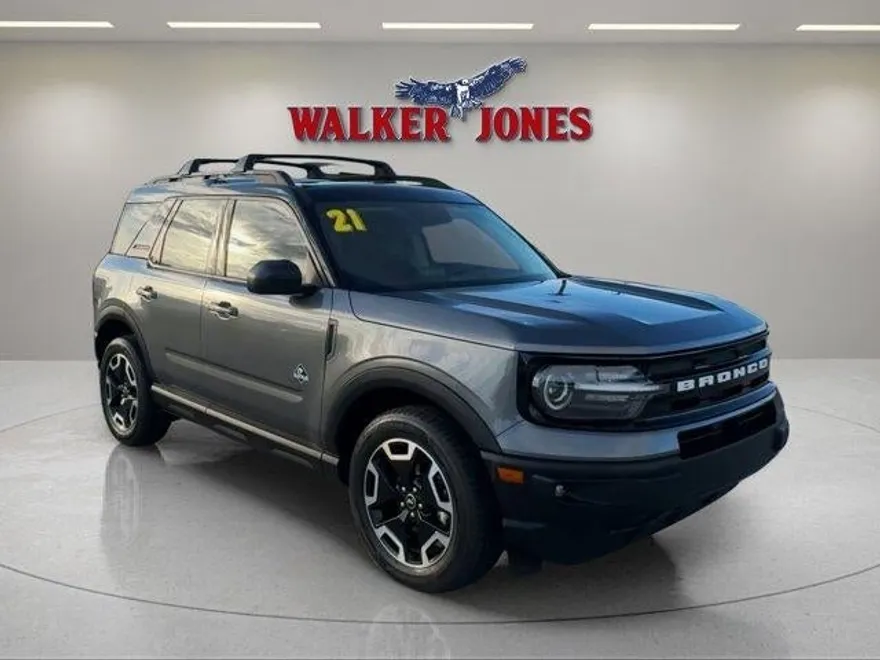 2021 Ford Bronco Sport Outer Banks photo 1