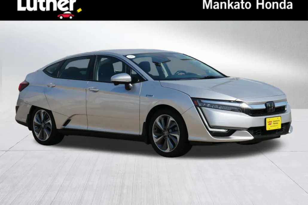 2018 Honda Clarity Plug-In Hybrid Touring photo 1