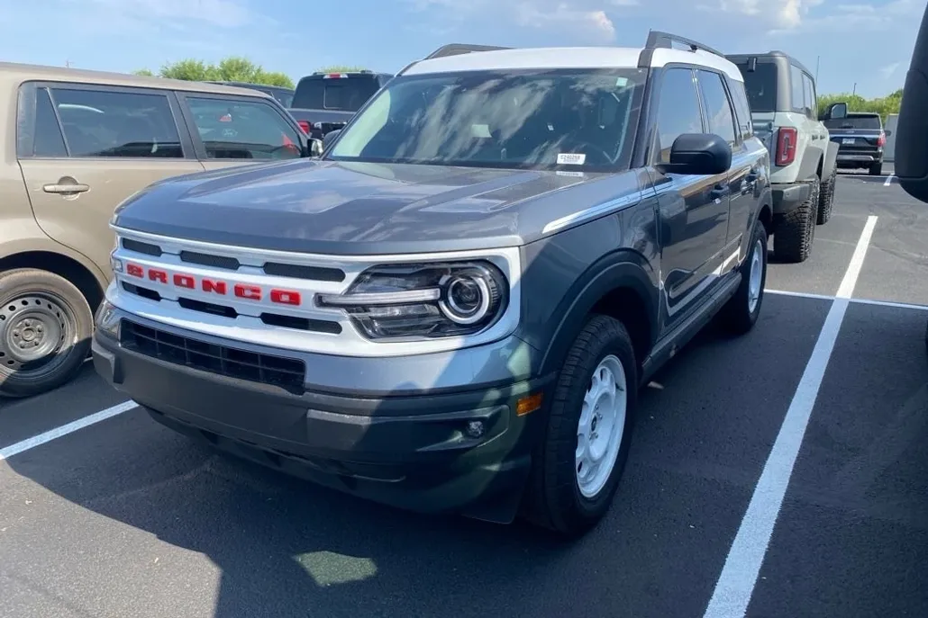 2024 Ford Bronco Sport Heritage photo 1