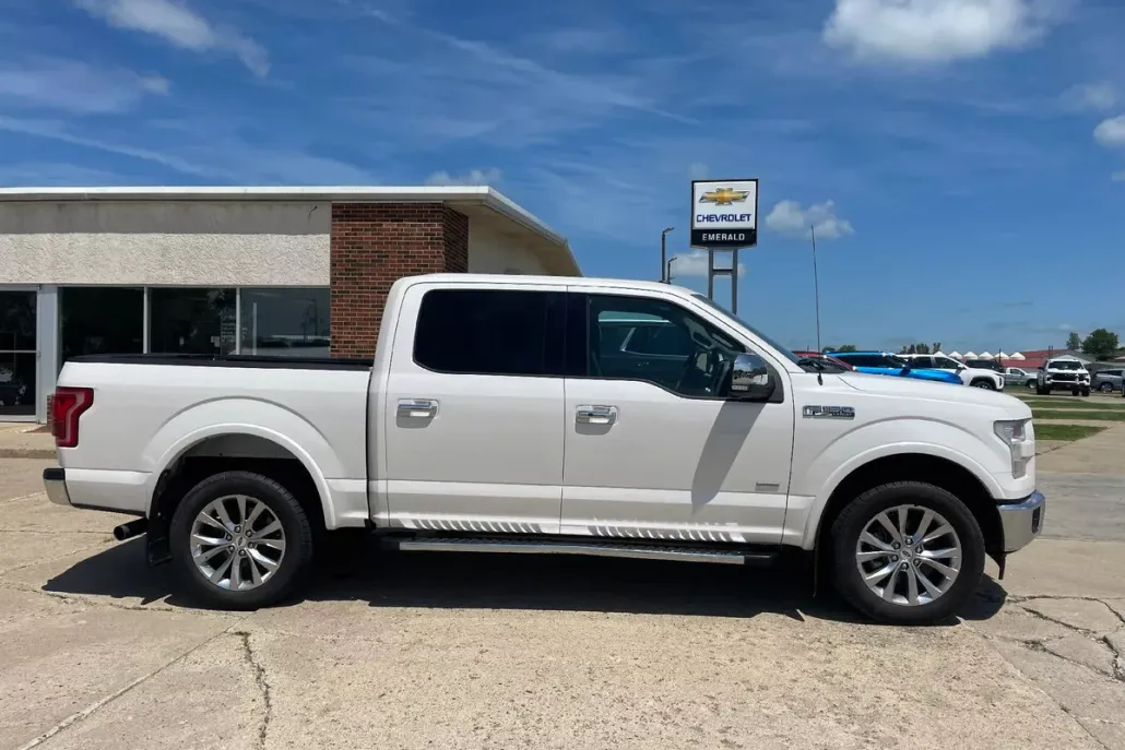 2017 Ford F-150 XL photo 1