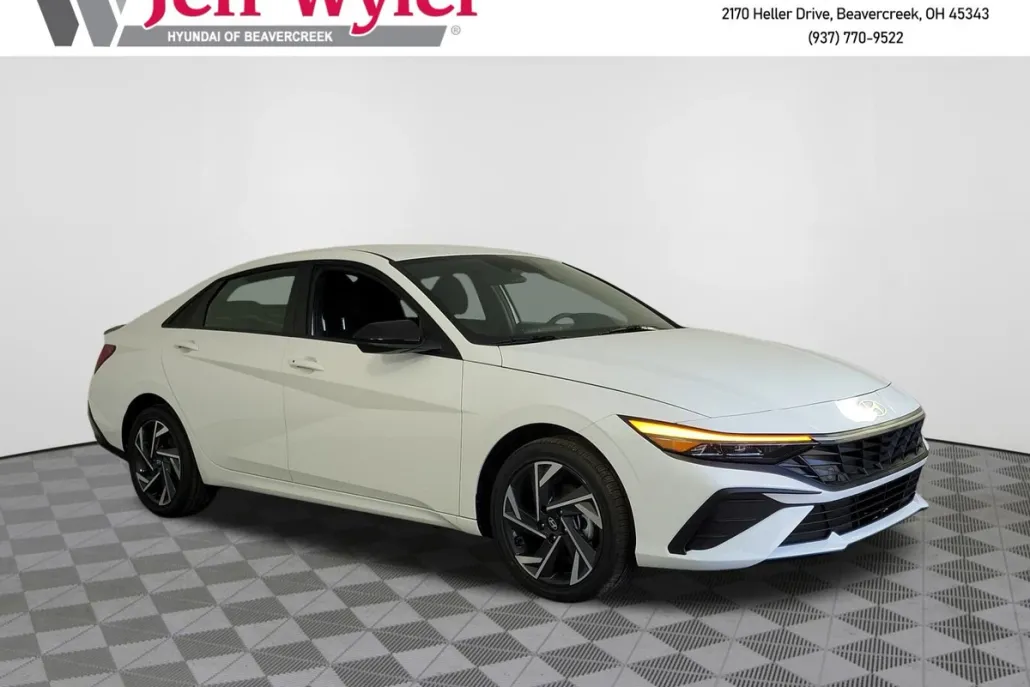 2025 Hyundai Elantra Hybrid SEL Sport photo 1