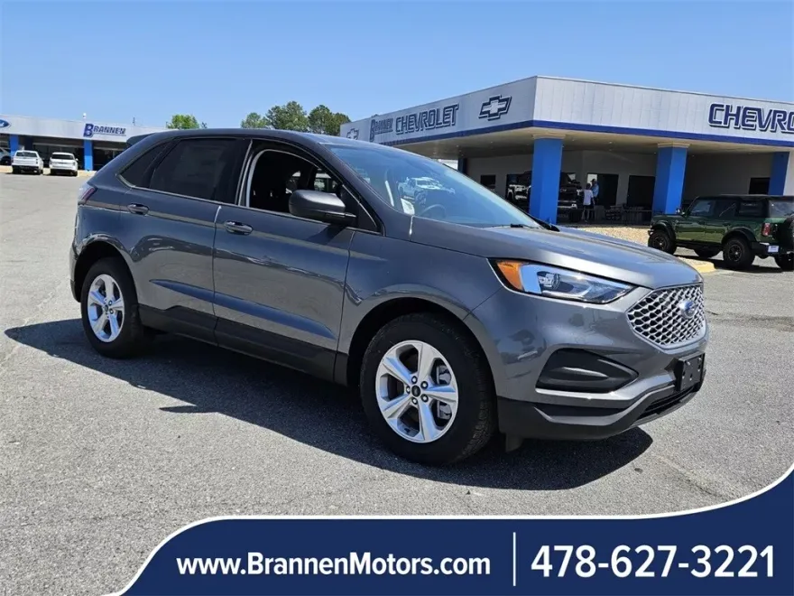 2024 Ford Edge SE photo 1