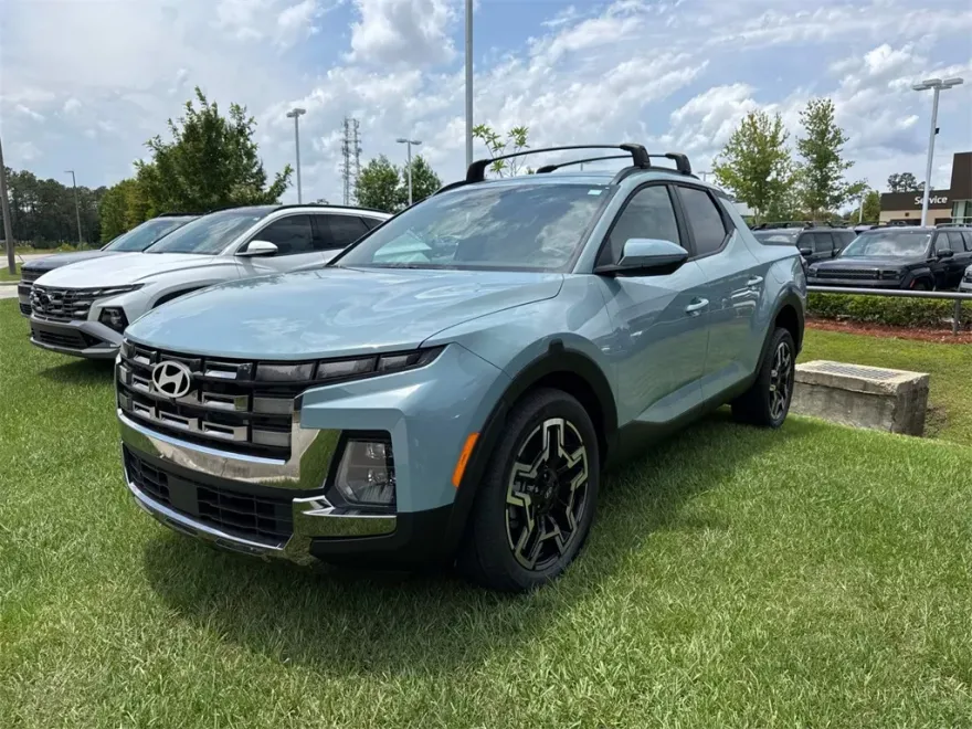 2025 Hyundai Santa Cruz Limited photo 1