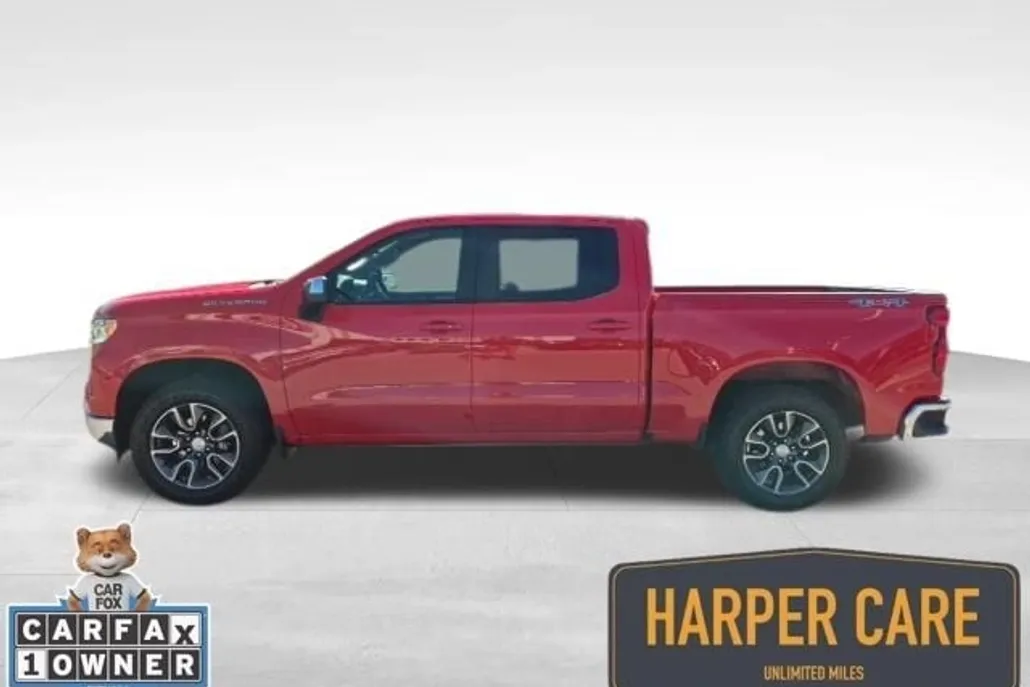 2023 Chevrolet Silverado 1500 LT photo 1