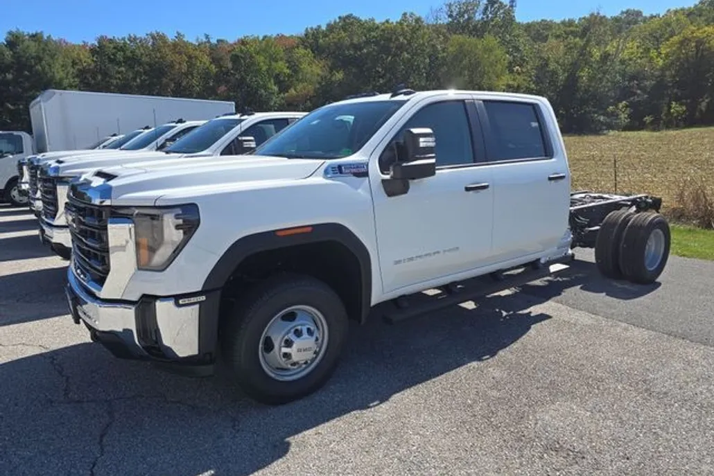 2026 Gmc Sierra HD Pro photo 1