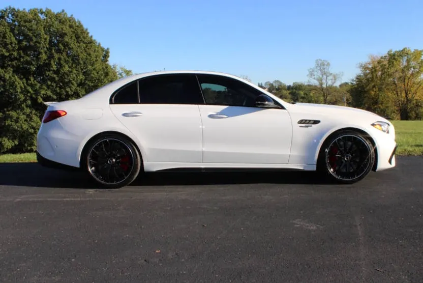 2024 Mercedes Benz C AMG 63 S E PERFORMANCE photo 1