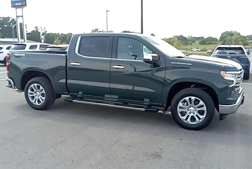2026 Chevrolet Silverado 1500 LTZ photo 1