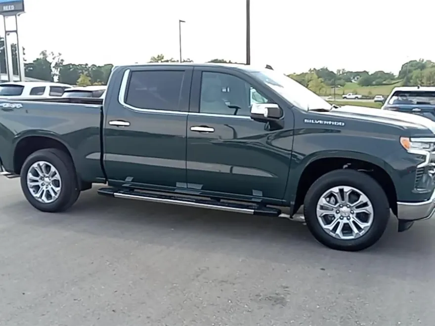 2026 Chevrolet Silverado 1500 LTZ photo 1