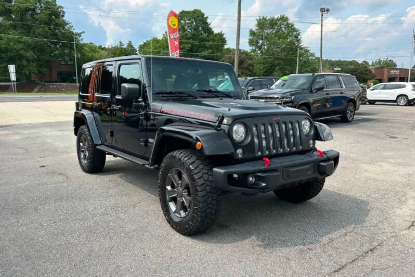 2017 Jeep Wrangler Unlimited Rubicon Recon photo 1