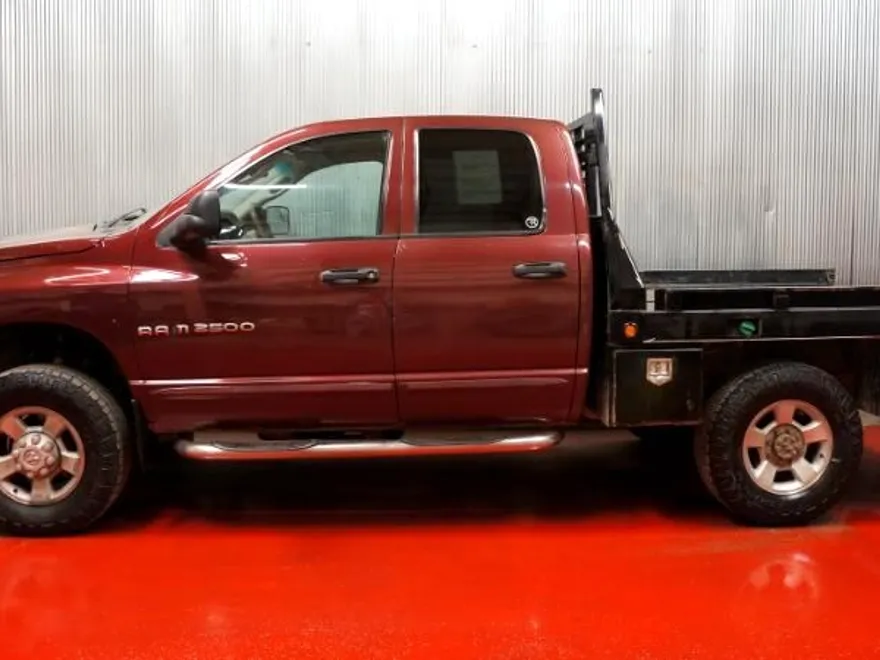 2003 Dodge Ram ST photo 1