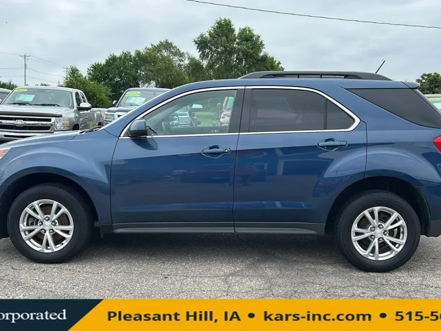 2016 Chevrolet Equinox LT photo 1