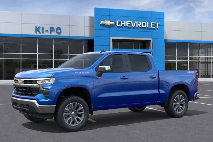 2026 Chevrolet Silverado 1500 LT photo 1