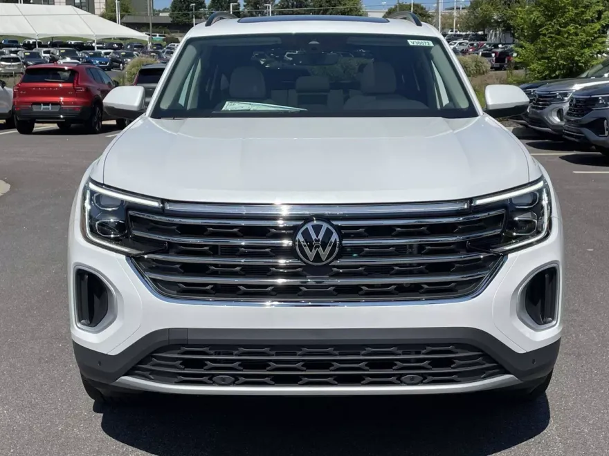 2026 Volkswagen Atlas SE Technology photo 1