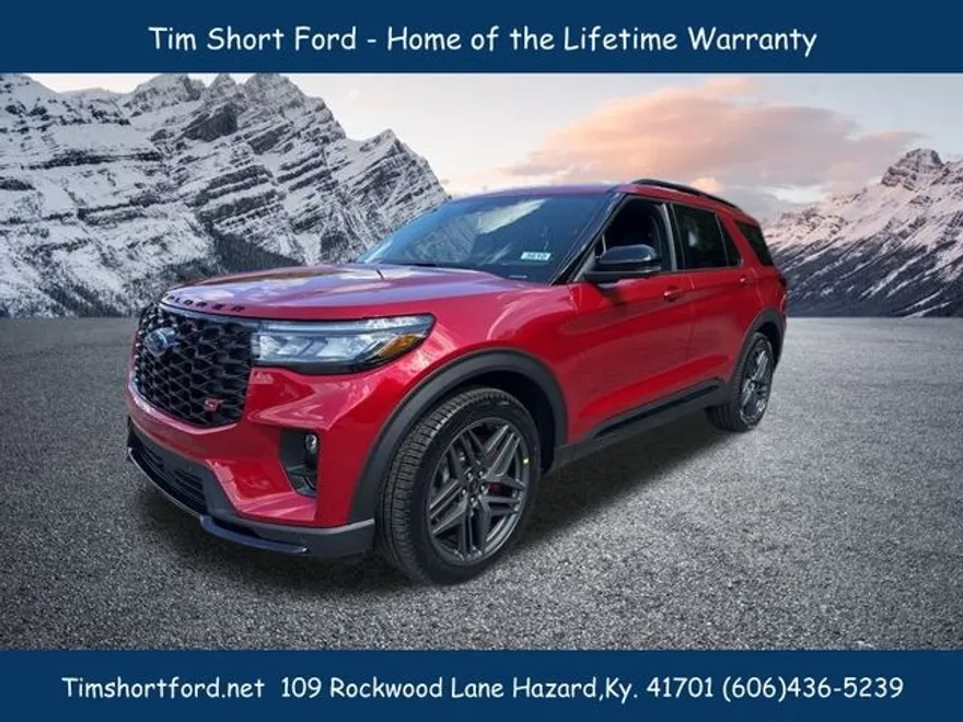 2025 Ford Explorer ST photo 1