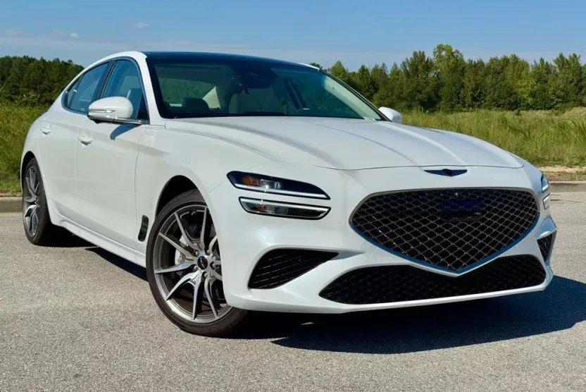 2026 Genesis G70 2.5T Prestige photo 1