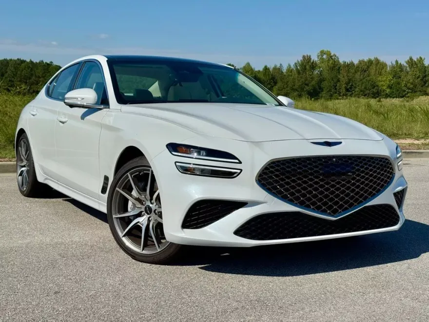 2026 Genesis G70 2.5T Prestige photo 1