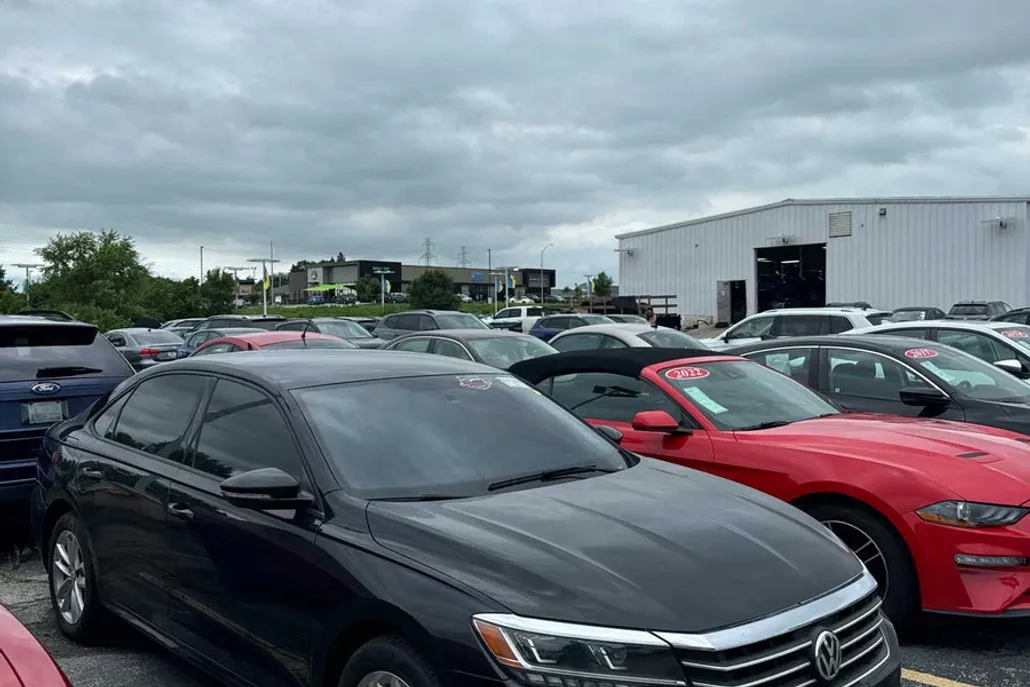 2021 Volkswagen Passat 2.0T S photo 1