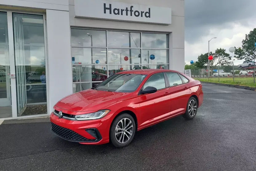 2025 Volkswagen Jetta 1.5T Sport photo 1