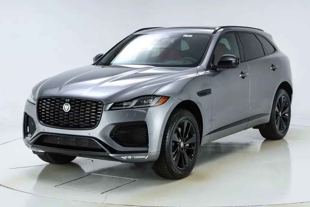 2026 Jaguar F-PACE P400 R-Dynamic S photo 1
