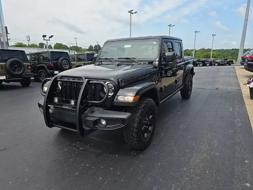 2023 Jeep Gladiator Willys photo 1