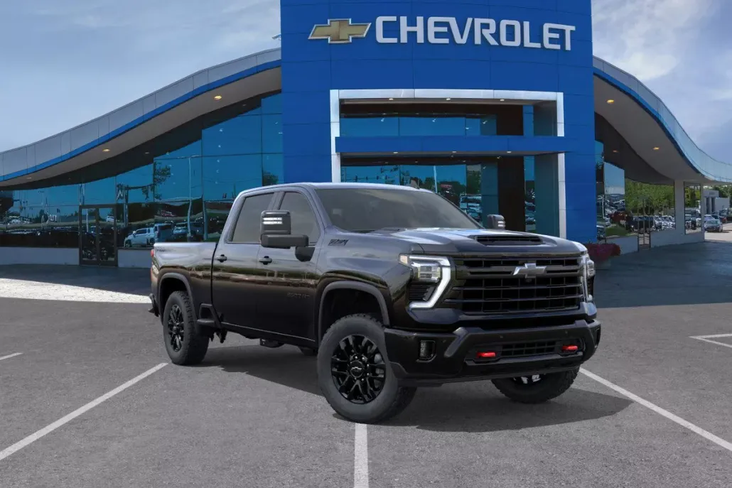 2026 Chevrolet Silverado LT photo 1