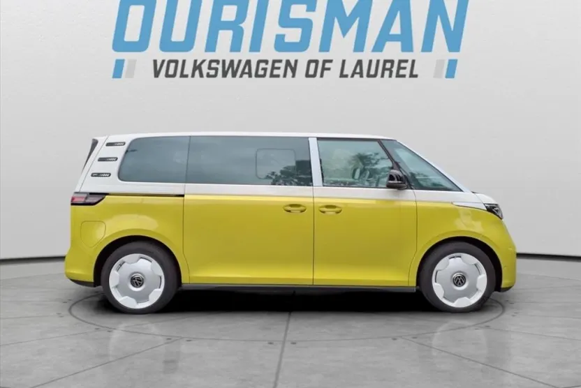 2025 Volkswagen ID. Buzz photo 1
